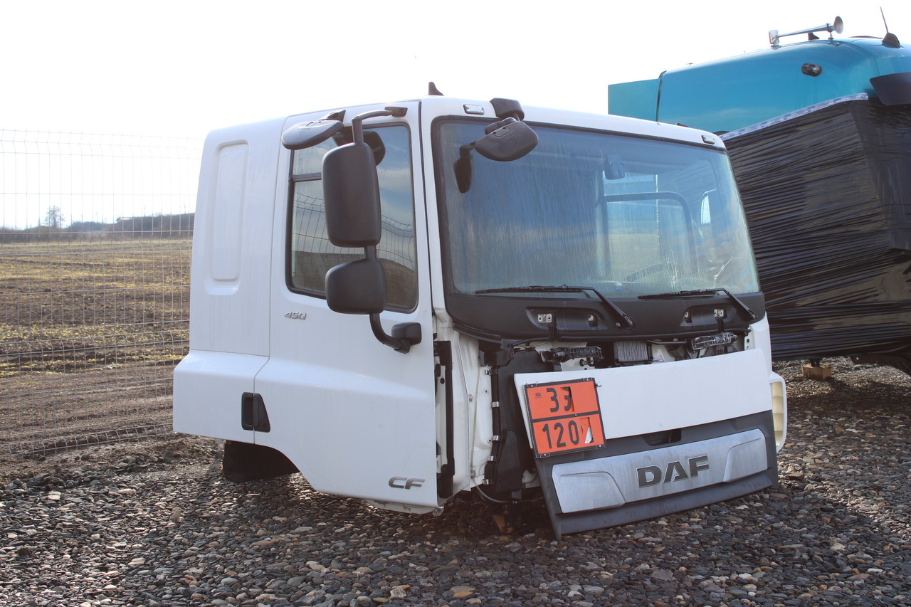 CABINA DAF CF SLEEPER CAB L2H1 - Kabiin - Veoauto: pilt 2 CABINA DAF CF SLEEPER CAB L2H1 - Kabiin - Veoauto: pilt 2