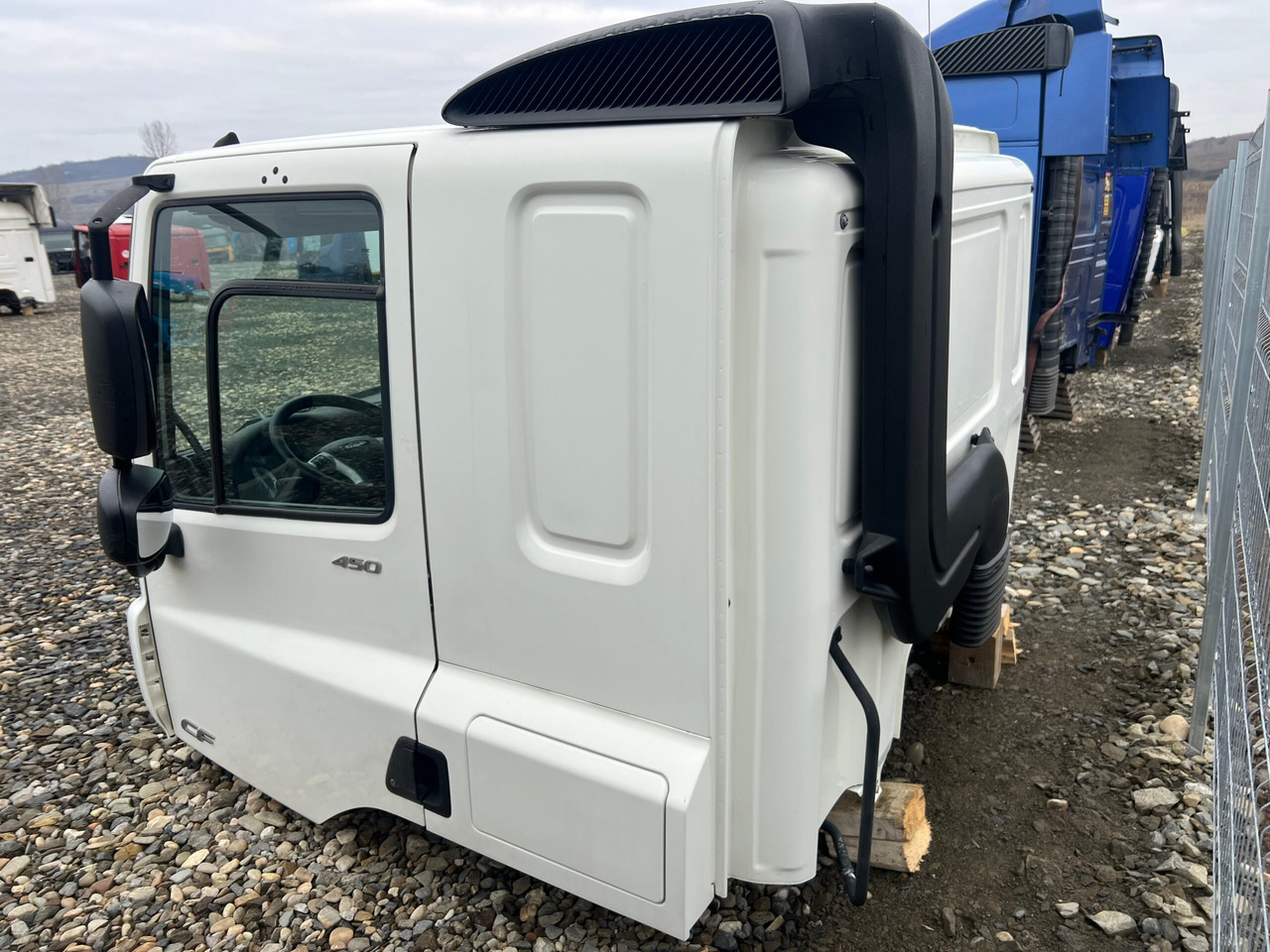 CABINA DAF CF SLEEPER CAB L2H1 - Kabiin - Veoauto: pilt 4 CABINA DAF CF SLEEPER CAB L2H1 - Kabiin - Veoauto: pilt 4