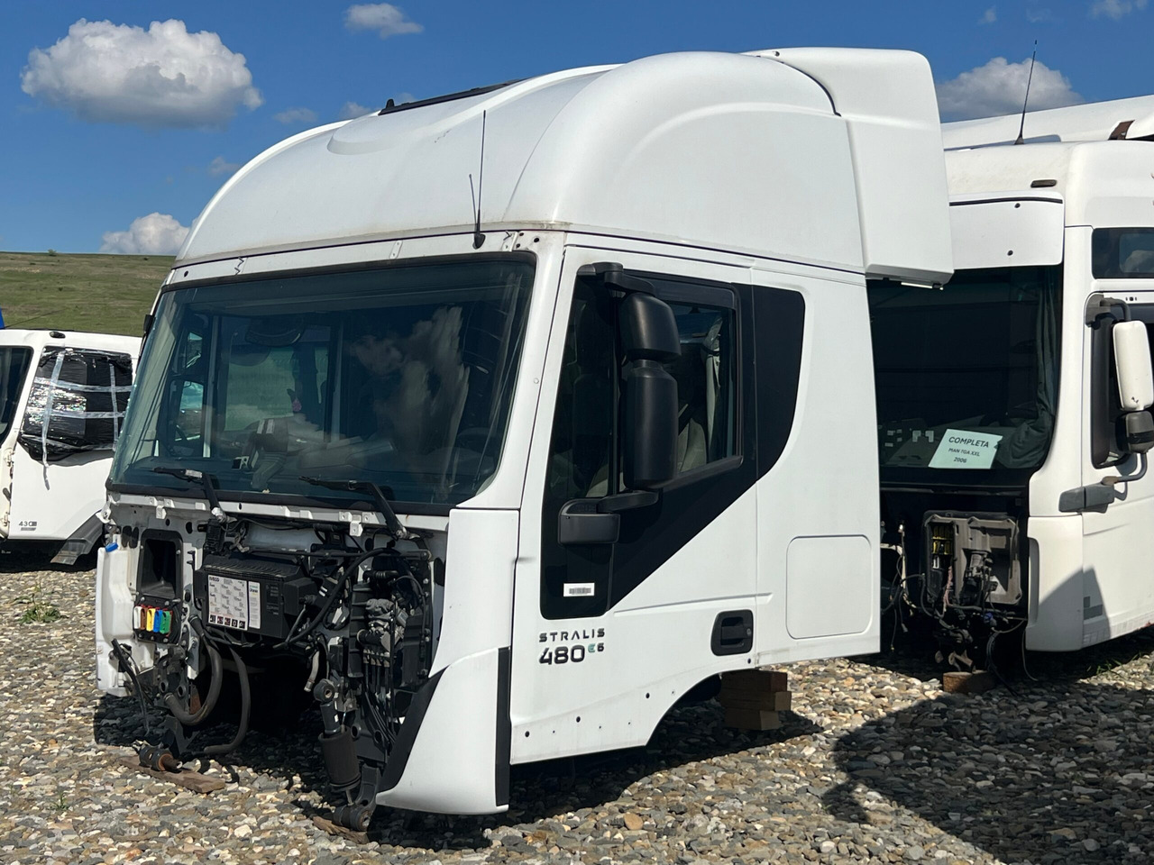 CABINA IVECO STRALIS HI-WAY 5801758707, 5801758694 - Kabiin - Veoauto: pilt 3 CABINA IVECO STRALIS HI-WAY 5801758707, 5801758694 - Kabiin - Veoauto: pilt 3