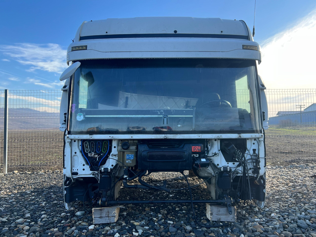 CABINA SCANIA R STREAMLINE CR19H - Kabiin - Veoauto: pilt 1 CABINA SCANIA R STREAMLINE CR19H - Kabiin - Veoauto: pilt 1