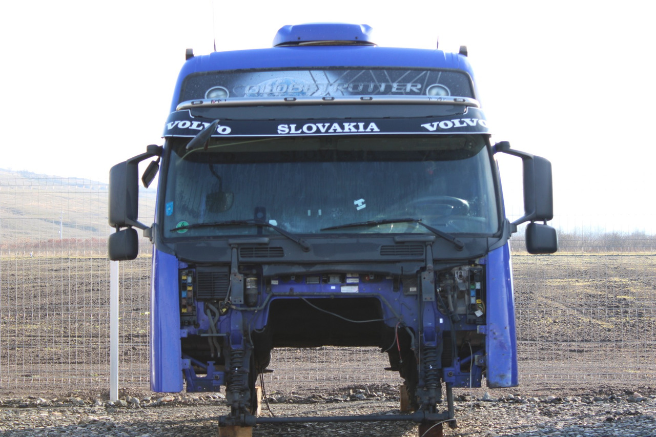 CABINA VOLVO FH13 GLOBETROTTER L2H3 - Kabiin - Veoauto: pilt 1 CABINA VOLVO FH13 GLOBETROTTER L2H3 - Kabiin - Veoauto: pilt 1