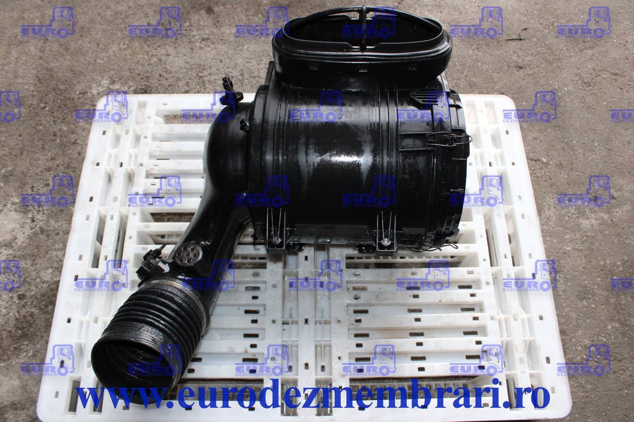 CARCASA FILTRU AER IVECO STRALIS 5801275395 - Õhufilter - Veoauto: pilt 1 CARCASA FILTRU AER IVECO STRALIS 5801275395 - Õhufilter - Veoauto: pilt 1