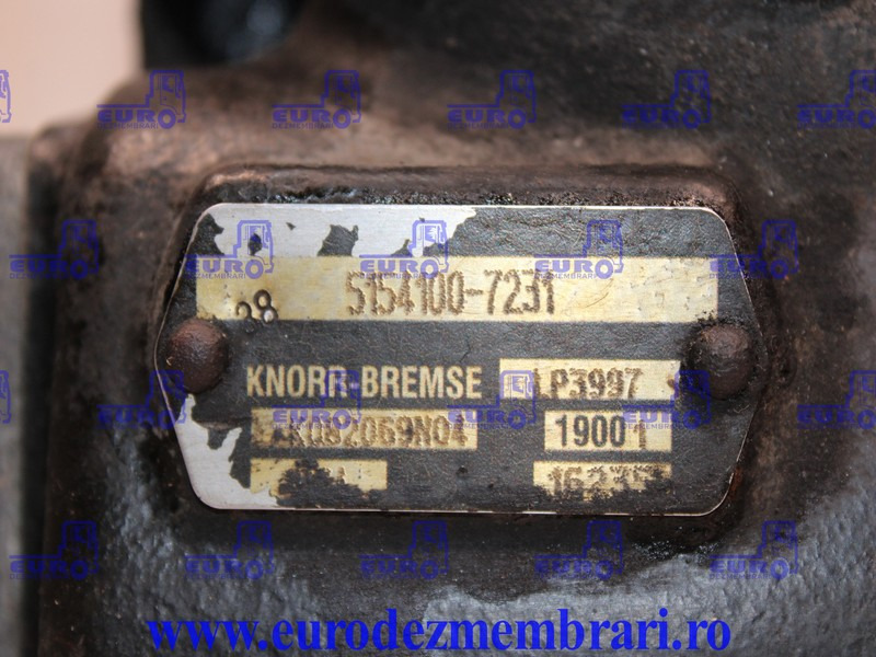 COMPRESOR AER MAN TGX D26 51.54100.7231, 51.54100.7204, 51.54100.7231, 51.54100.7121, 51.54100.7116, 51.54100.7246 - Õhkpidur - Veoauto: pilt 2 COMPRESOR AER MAN TGX D26 51.54100.7231, 51.54100.7204, 51.54100.7231, 51.54100.7121, 51.54100.7116, 51.54100.7246 - Õhkpidur - Veoauto: pilt 2