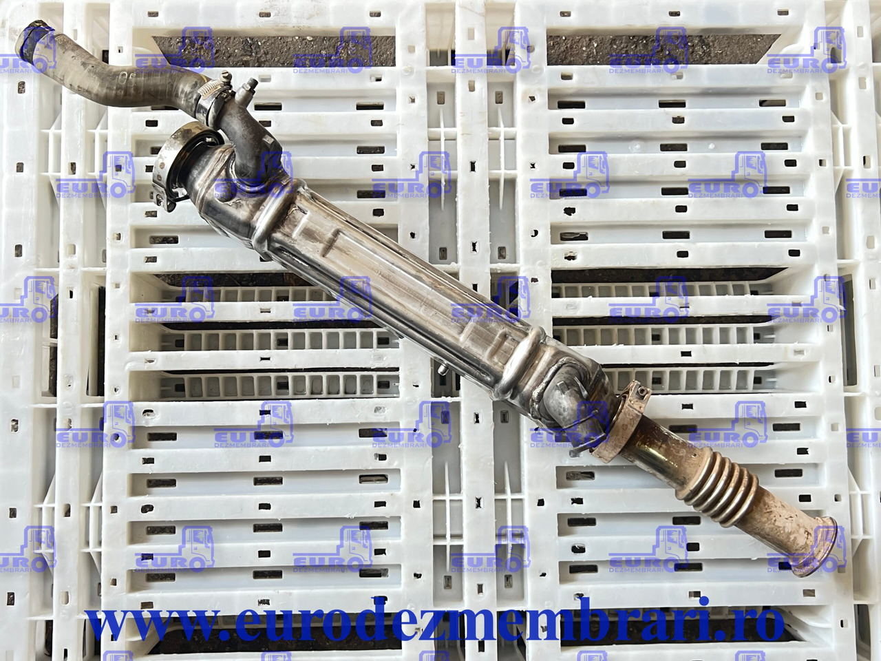 EGR FORD FHR6 GC469F464AC - EGR-jahuti - Veoauto: pilt 1 EGR FORD FHR6 GC469F464AC - EGR-jahuti - Veoauto: pilt 1