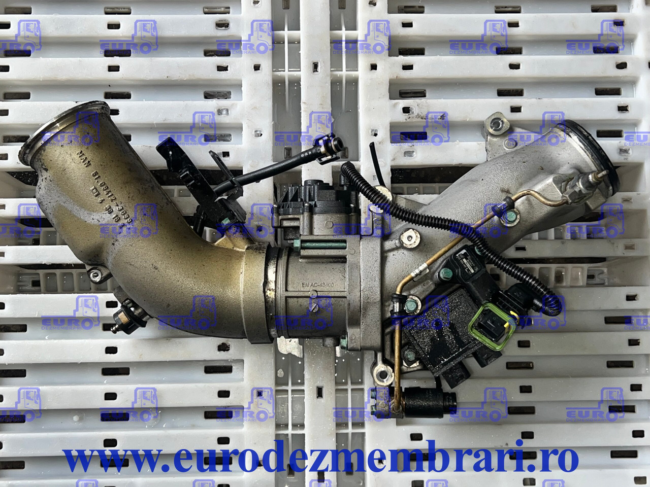 GALERIE ADMISIE + CLAPETA ACCELERATIE MAN TGX D3876 51.09413.7018, 51.09412.0323, 51.09412.0718, 51.26803.0055, 51.25902.0154, 51.25902.0081 - Sisselaskekollektor - Veoauto: pilt 1 GALERIE ADMISIE + CLAPETA ACCELERATIE MAN TGX D3876 51.09413.7018, 51.09412.0323, 51.09412.0718, 51.26803.0055, 51.25902.0154, 51.25902.0081 - Sisselaskekollektor - Veoauto: pilt 1