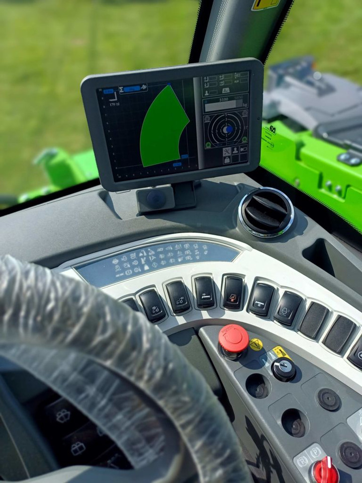 Merlo TF38.10 TT CS 136 - Teleskooplaadur: pilt 4 Merlo TF38.10 TT CS 136 - Teleskooplaadur: pilt 4