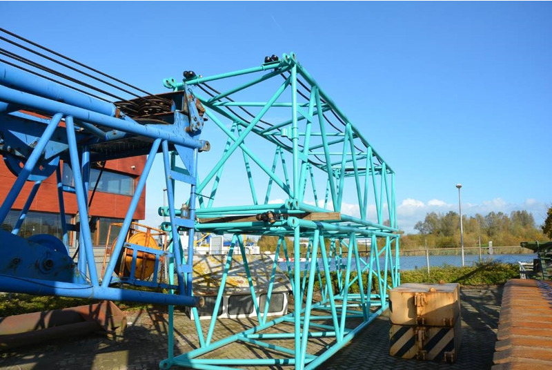 Kobelco CKE1800 CKE2000 Boom Sections - Kraana-manipulaator - Ehitusmasinad: pilt 1 Kobelco CKE1800 CKE2000 Boom Sections - Kraana-manipulaator - Ehitusmasinad: pilt 1