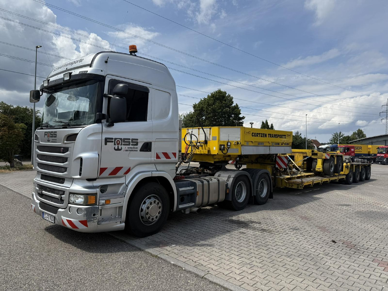Goldhofer STHP-XLE 2+4 (6) | Baggerbrücke - Tiefbett - Madal platvormpoolhaagis: pilt 1 Goldhofer STHP-XLE 2+4 (6) | Baggerbrücke - Tiefbett - Madal platvormpoolhaagis: pilt 1