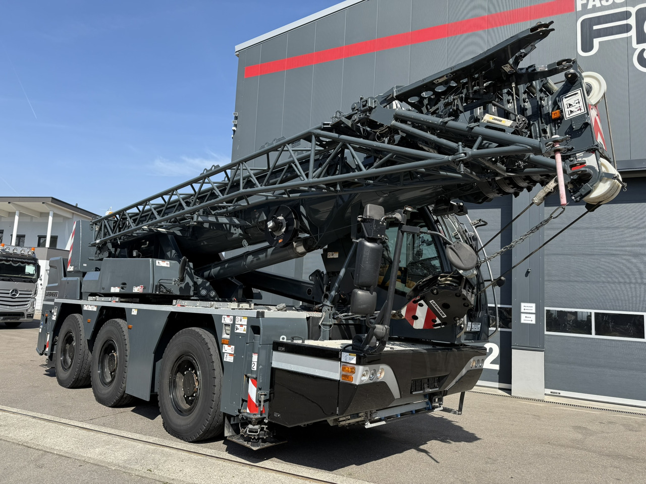 Liebherr LTC 1050-3.1 | 6 x 6 | Klappspitze | Funk inkl. RemoteDrive - Autokraana: pilt 2 Liebherr LTC 1050-3.1 | 6 x 6 | Klappspitze | Funk inkl. RemoteDrive - Autokraana: pilt 2