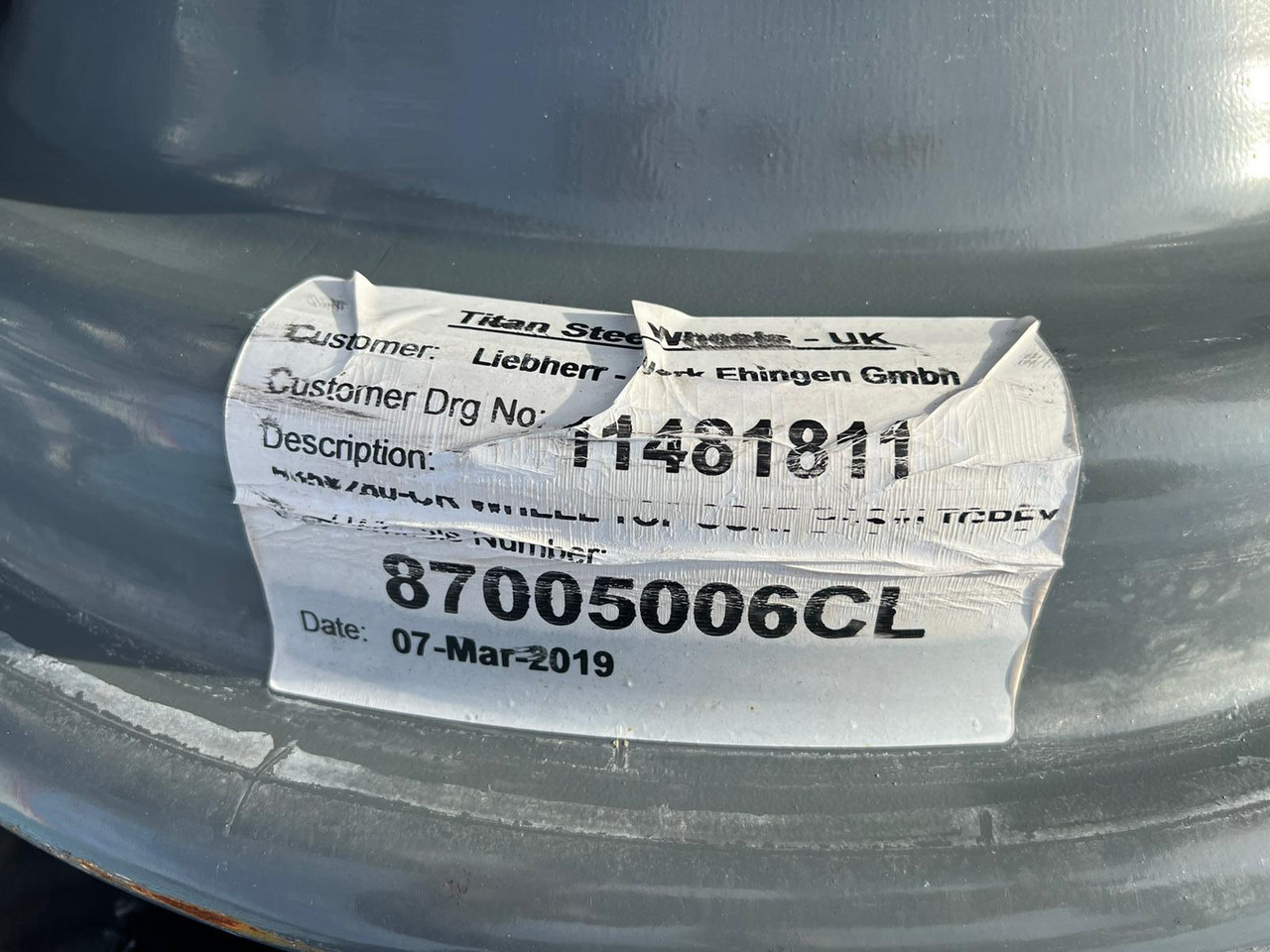 Liebherr Zubehör = Stahlfelgen für LTM Mobilkräne ab Baujahr 2016 - Typ 25-11.00/1,7 - Autokraana: pilt 5 Liebherr Zubehör = Stahlfelgen für LTM Mobilkräne ab Baujahr 2016 - Typ 25-11.00/1,7 - Autokraana: pilt 5