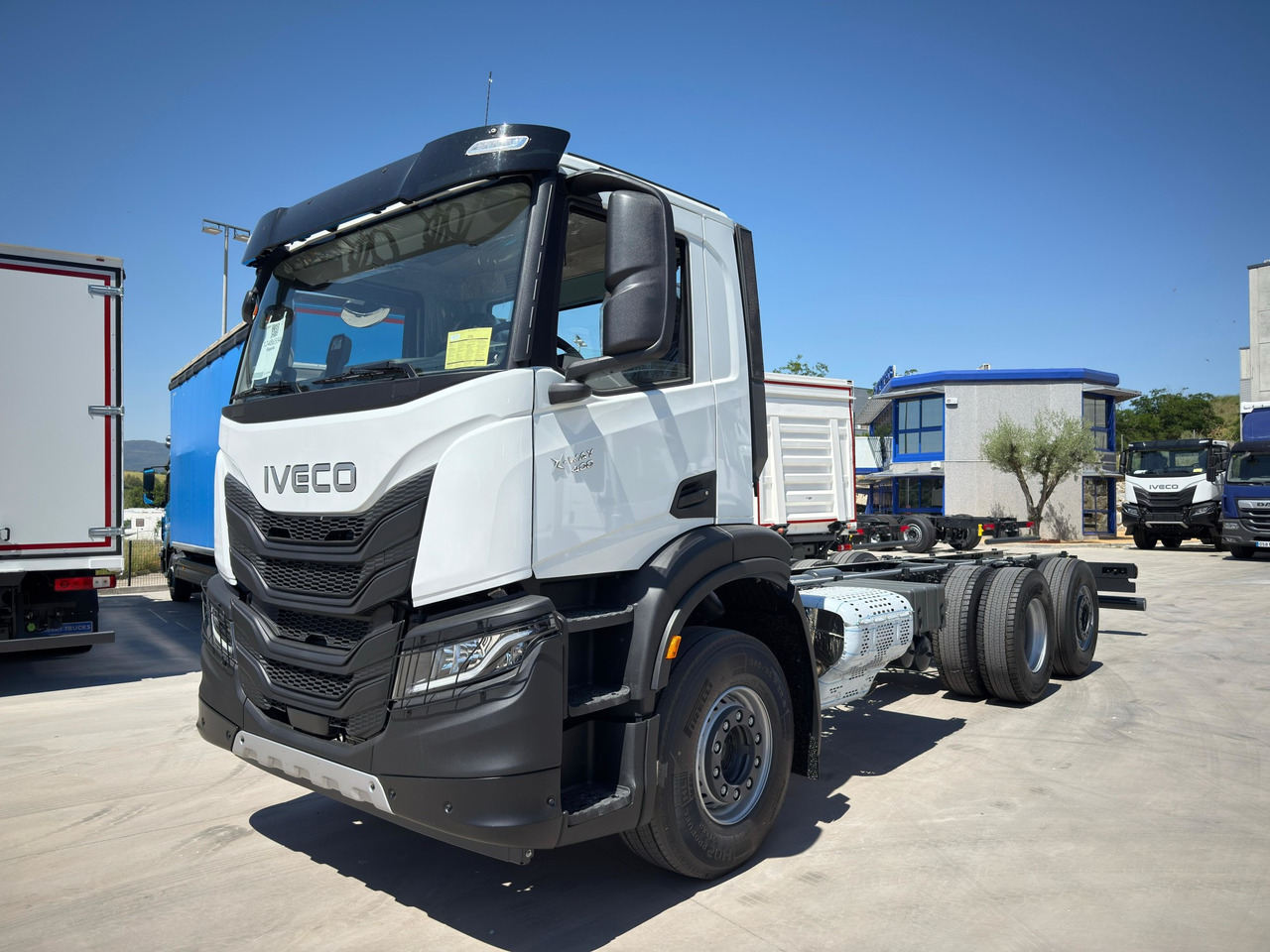 IVECO AD280X40 YPS ON X-WAY E6 (Chassis) - Kabiinišassiiga veoauto: pilt 1 IVECO AD280X40 YPS ON X-WAY E6 (Chassis) - Kabiinišassiiga veoauto: pilt 1
