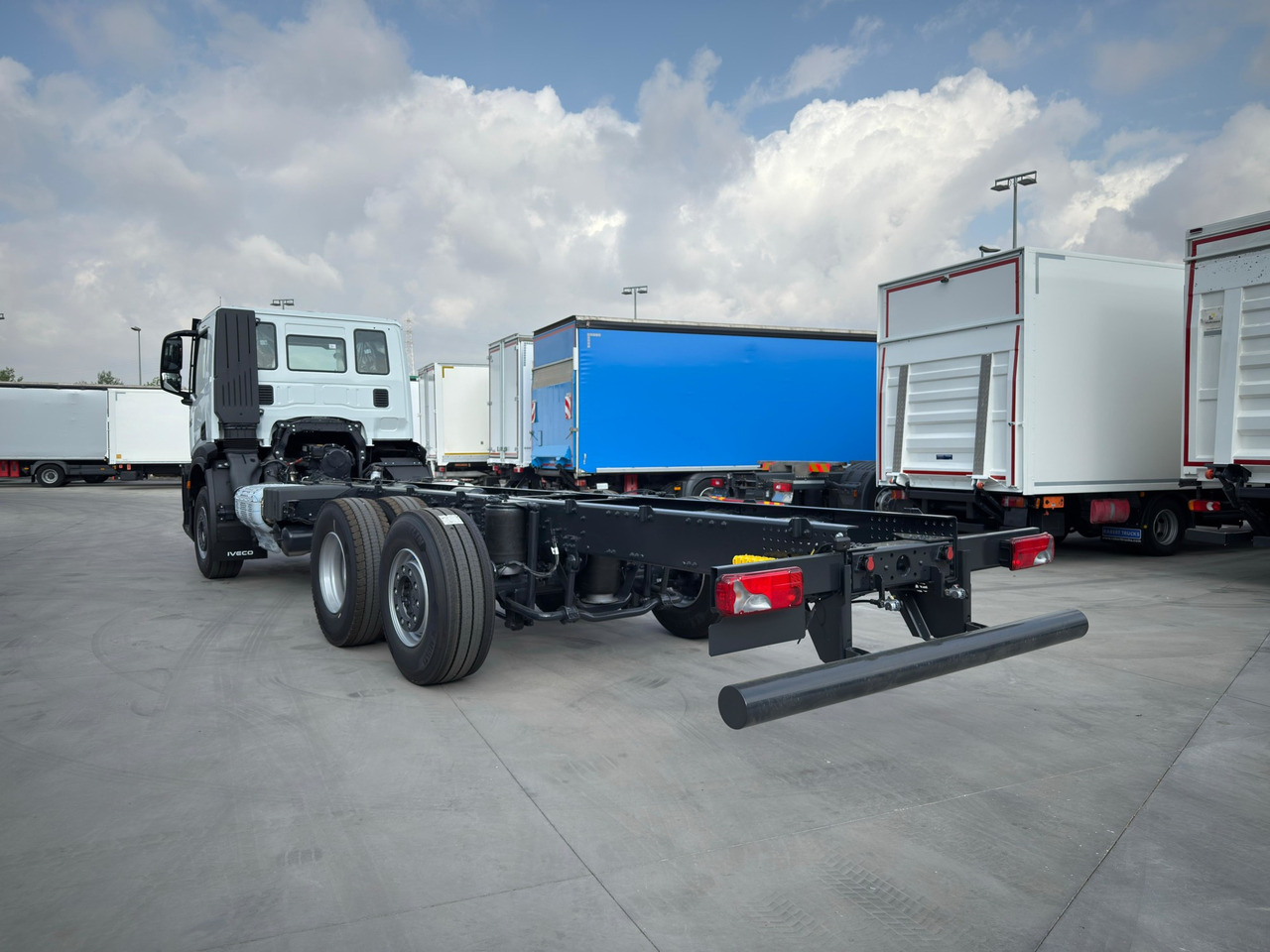 IVECO AD280X40 YPS ON X-WAY E6 (Chassis) - Kabiinišassiiga veoauto: pilt 5 IVECO AD280X40 YPS ON X-WAY E6 (Chassis) - Kabiinišassiiga veoauto: pilt 5
