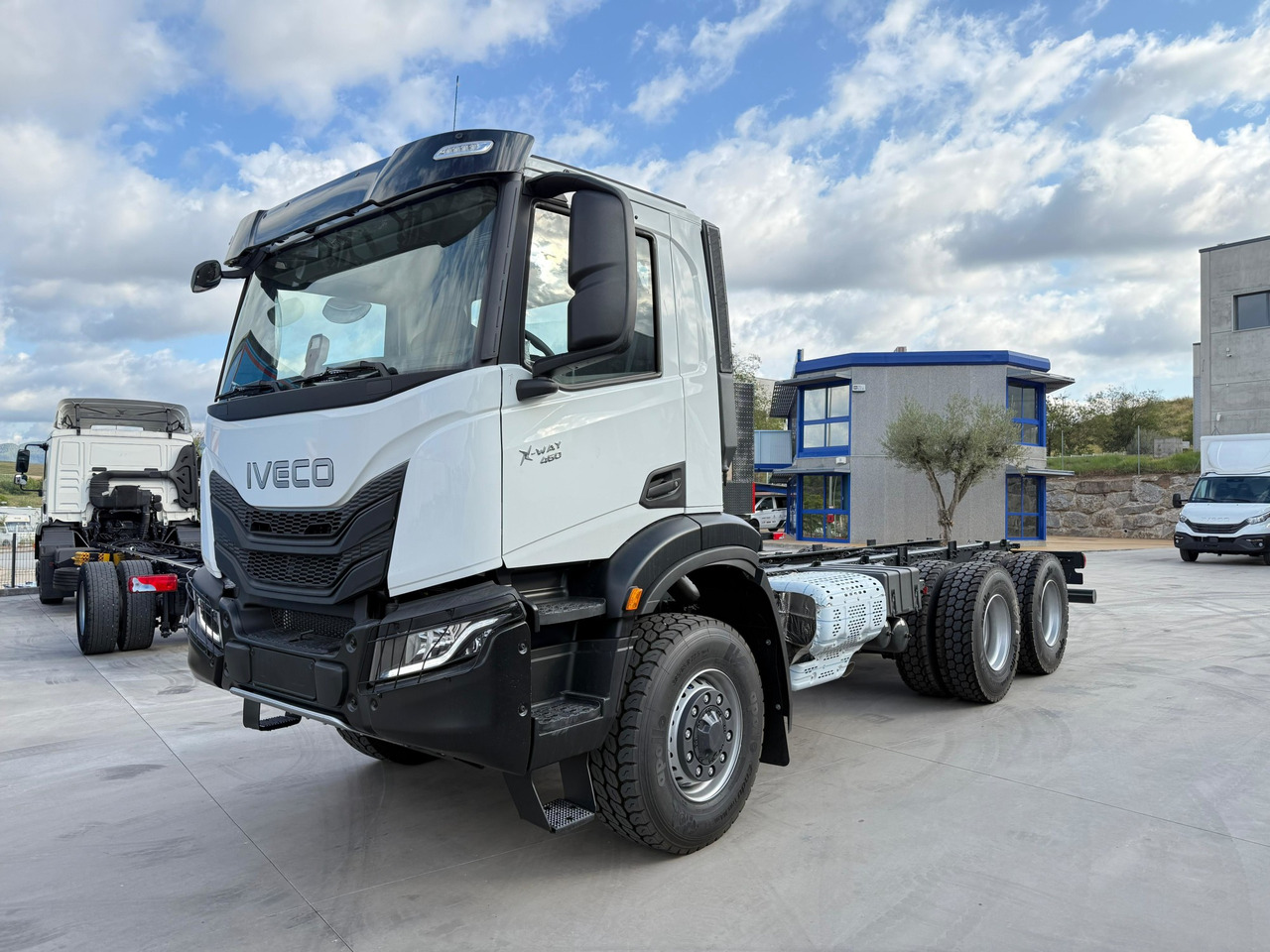 IVECO AD300X46Z OFF X-Way E6 (Chassis) - Kabiinišassiiga veoauto: pilt 1 IVECO AD300X46Z OFF X-Way E6 (Chassis) - Kabiinišassiiga veoauto: pilt 1