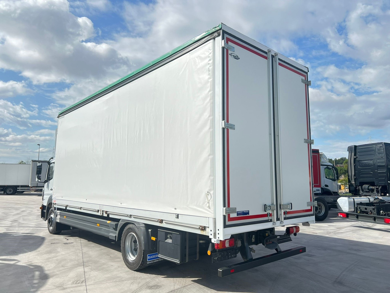 MERCEDES BENZ 15.30L Atego E6 (Semitauliner) - Tent veoauto: pilt 3 MERCEDES BENZ 15.30L Atego E6 (Semitauliner) - Tent veoauto: pilt 3