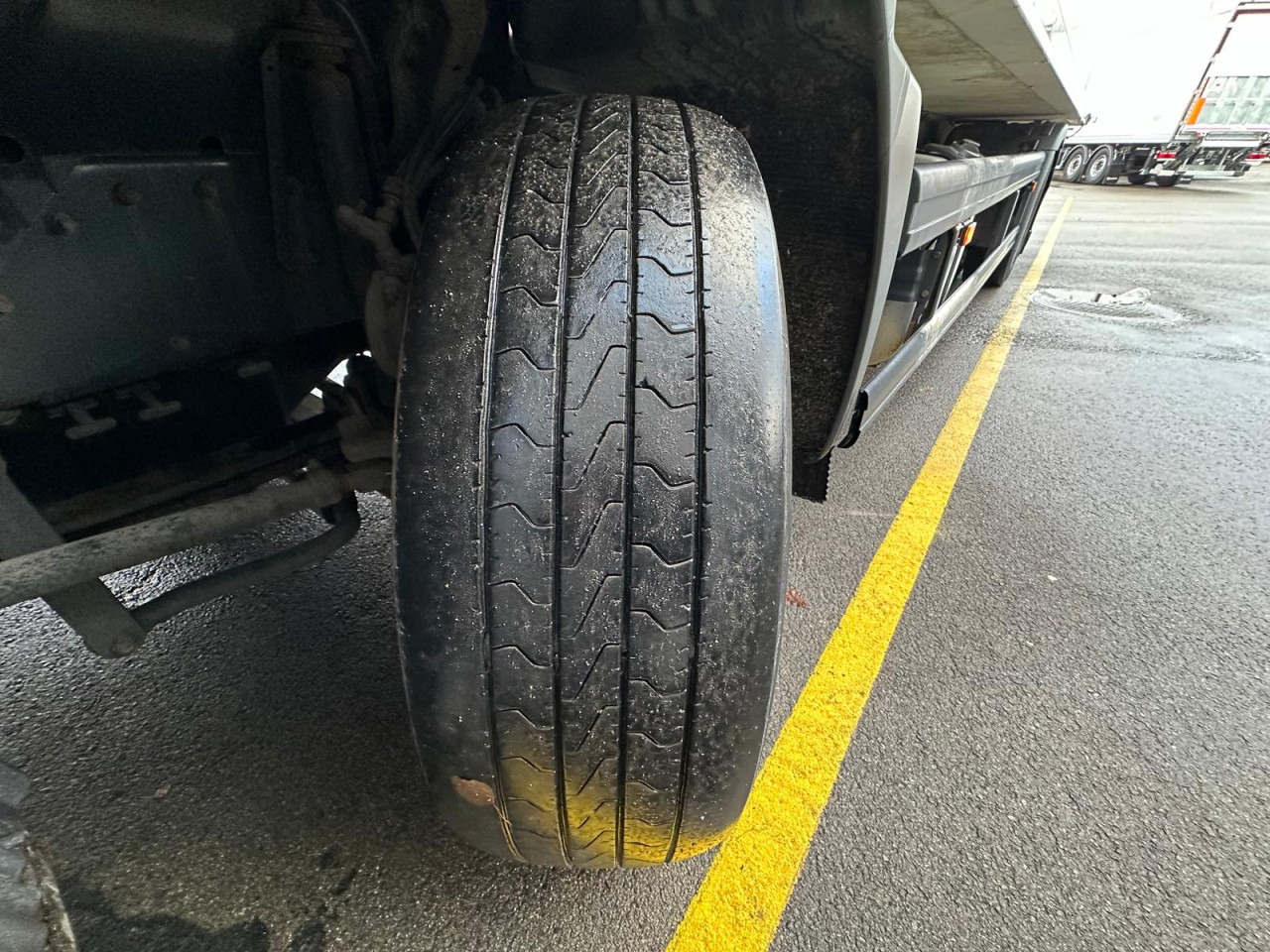 SCANIA P 250 DB4x2MNA - Kabiinišassiiga veoauto: pilt 5 SCANIA P 250 DB4x2MNA - Kabiinišassiiga veoauto: pilt 5
