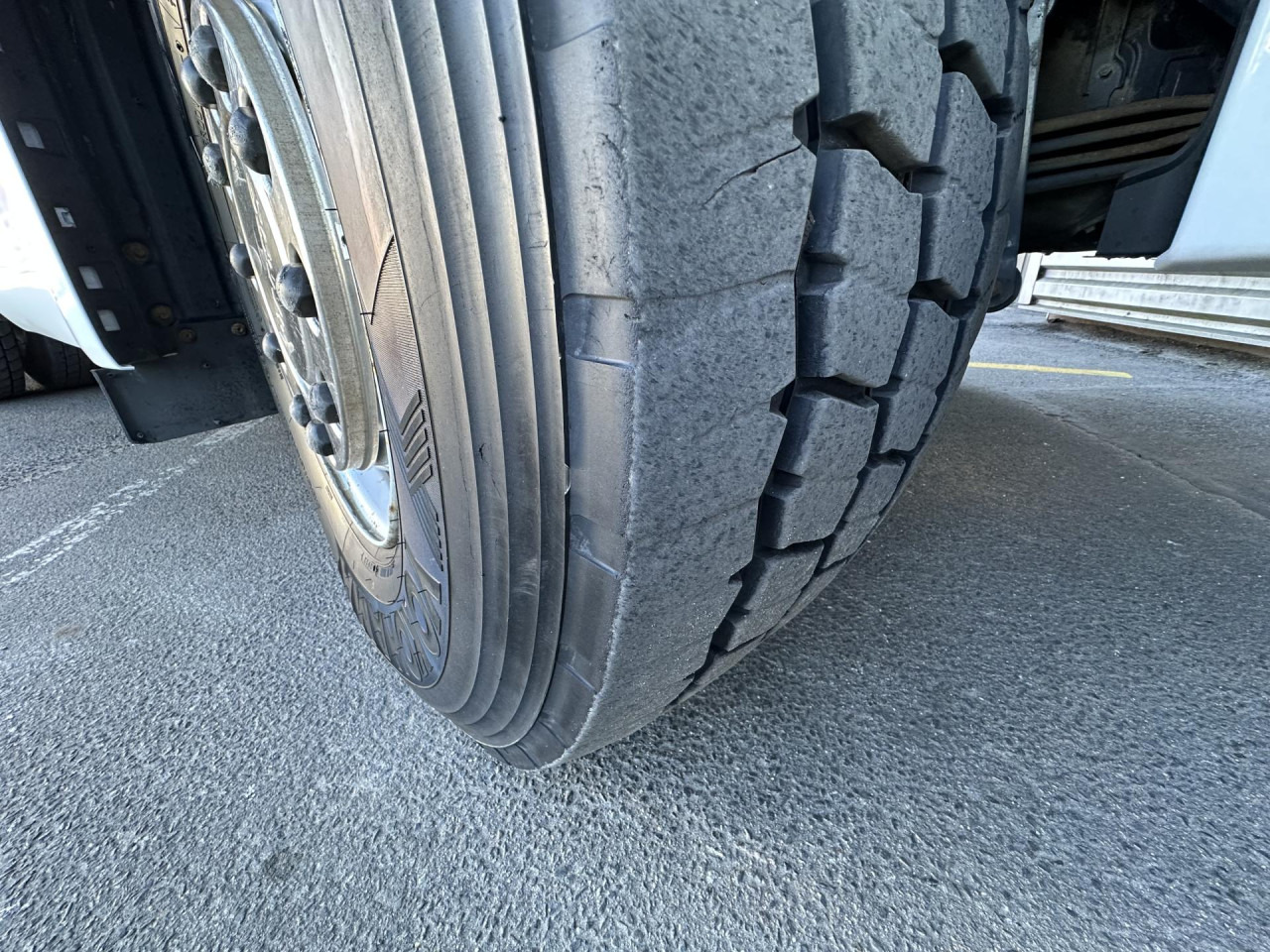 SCANIA R 500 B6x4HZ - Kabiinišassiiga veoauto: pilt 4 SCANIA R 500 B6x4HZ - Kabiinišassiiga veoauto: pilt 4