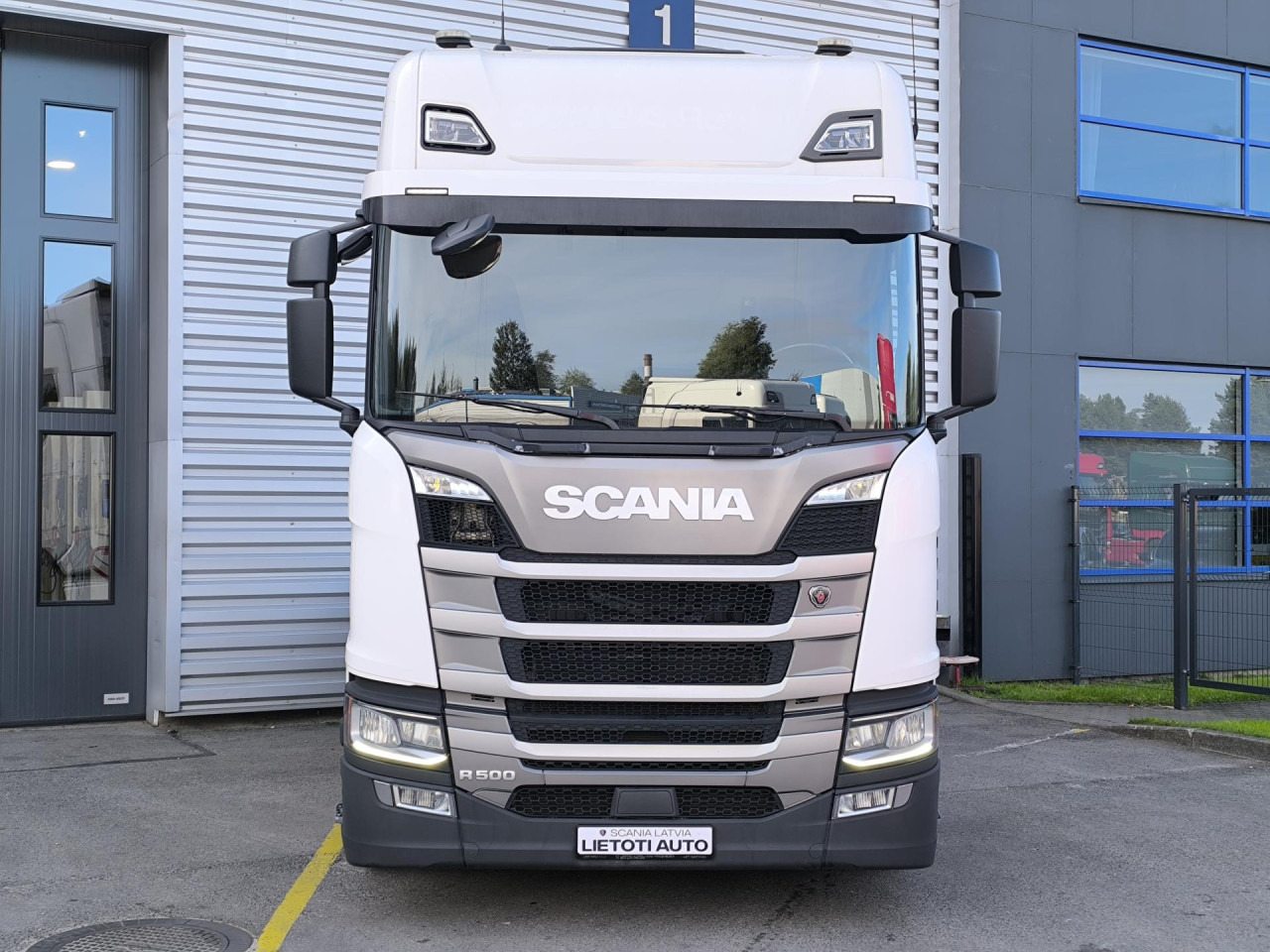SCANIA R 500 A6x2NB - Sadulveok: pilt 3 SCANIA R 500 A6x2NB - Sadulveok: pilt 3