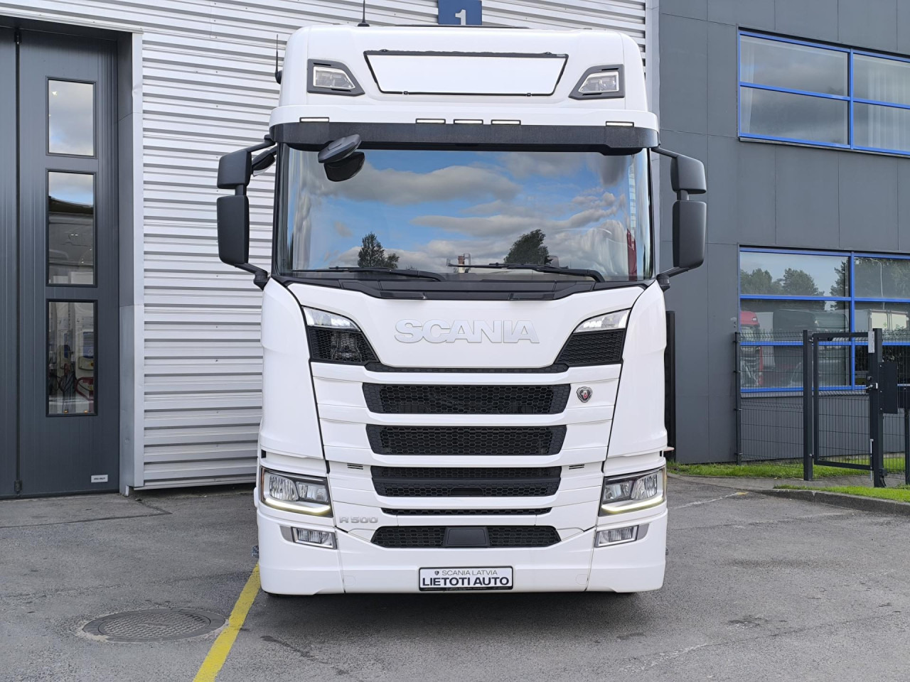 SCANIA R 500 A6x2NB - Sadulveok: pilt 3 SCANIA R 500 A6x2NB - Sadulveok: pilt 3