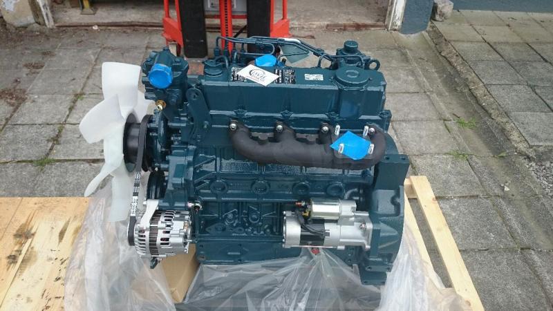 Kubota V3300 - Mootor - Ehitusmasinad: pilt 1 Kubota V3300 - Mootor - Ehitusmasinad: pilt 1