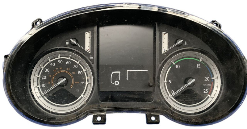 DAF XF 106 - Armatuurlaud: pilt 1 DAF XF 106 - Armatuurlaud: pilt 1