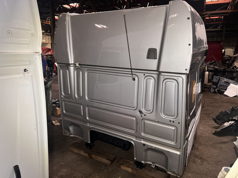 DAF XF 2020 - Kabiin ja interjöör: pilt 4 DAF XF 2020 - Kabiin ja interjöör: pilt 4