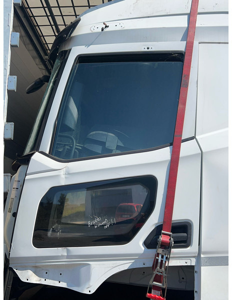 DAF XG Left doors (2020-2024) - Uks ja varuosad: pilt 1 DAF XG Left doors (2020-2024) - Uks ja varuosad: pilt 1