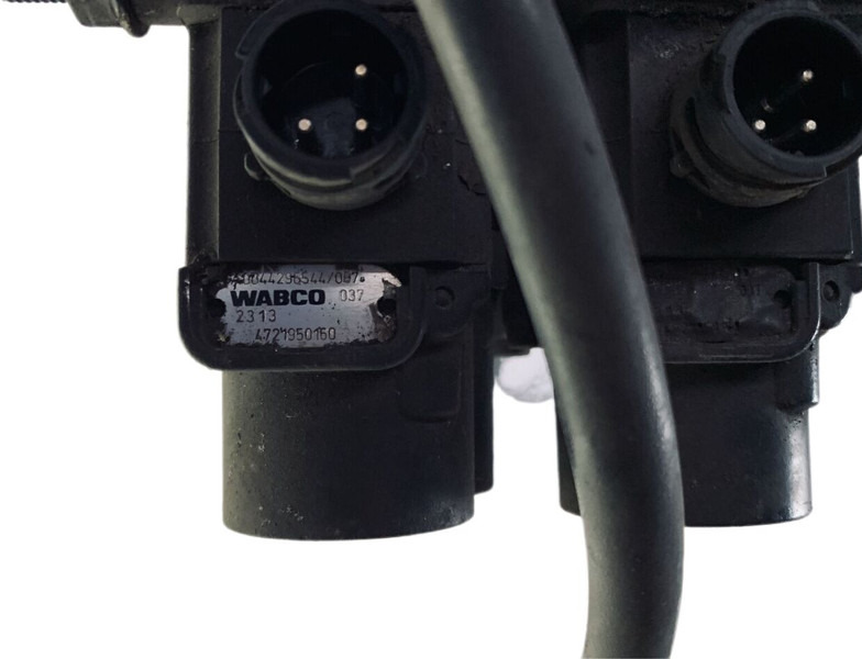 Mercedes-Benz 1824 - Klapp: pilt 2 Mercedes-Benz 1824 - Klapp: pilt 2