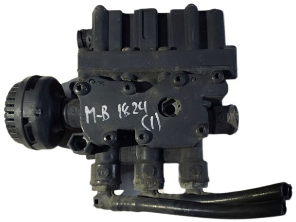 Mercedes-Benz 1824 - Klapp: pilt 1 Mercedes-Benz 1824 - Klapp: pilt 1