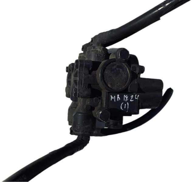 Mercedes-Benz 1824 - Klapp: pilt 1 Mercedes-Benz 1824 - Klapp: pilt 1