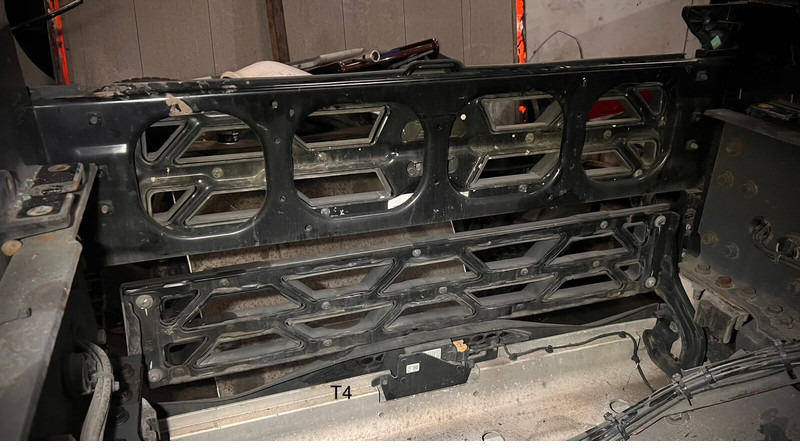 Renault - Kaitseraud: pilt 2 Renault - Kaitseraud: pilt 2