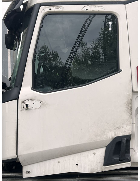Renault T - Uks ja varuosad: pilt 2 Renault T - Uks ja varuosad: pilt 2