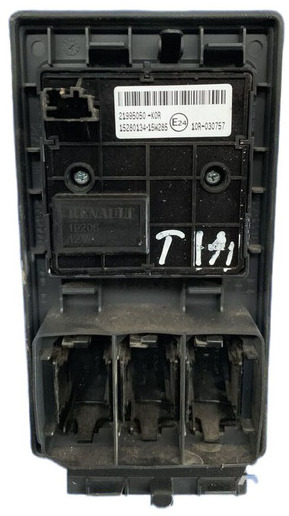 Renault T SERIES Euro 6 480 - Armatuurlaud: pilt 2 Renault T SERIES Euro 6 480 - Armatuurlaud: pilt 2