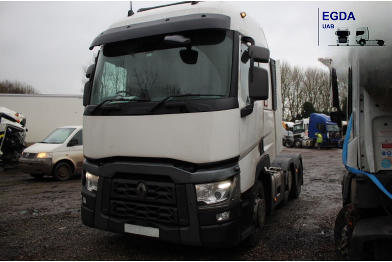 Renault - Sadulveok: pilt 1 Renault - Sadulveok: pilt 1