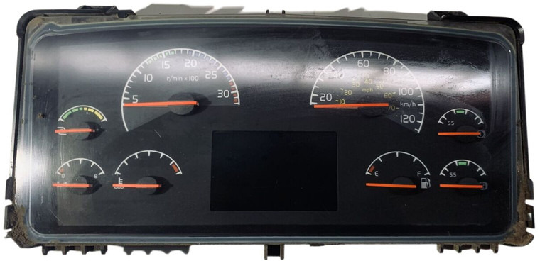 Volvo FL 280 - Armatuurlaud: pilt 1 Volvo FL 280 - Armatuurlaud: pilt 1