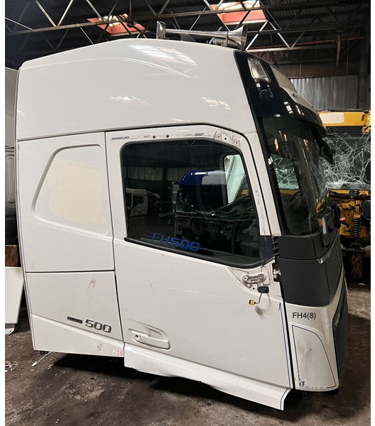 Volvo right side doors 2021 - Uks ja varuosad: pilt 1 Volvo right side doors 2021 - Uks ja varuosad: pilt 1