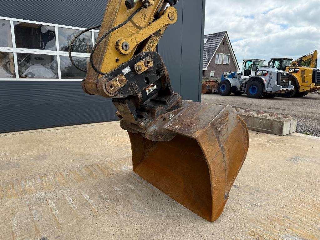 CAT 321 D LCR - Lintekskavaator: pilt 5 CAT 321 D LCR - Lintekskavaator: pilt 5