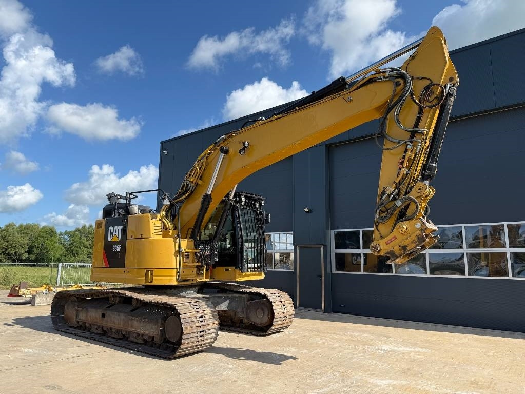 CAT 335 F L CR - Lintekskavaator: pilt 2 CAT 335 F L CR - Lintekskavaator: pilt 2
