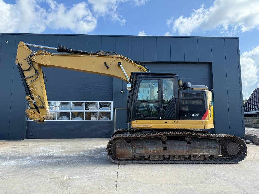 CAT 335 F L CR - Lintekskavaator: pilt 1 CAT 335 F L CR - Lintekskavaator: pilt 1
