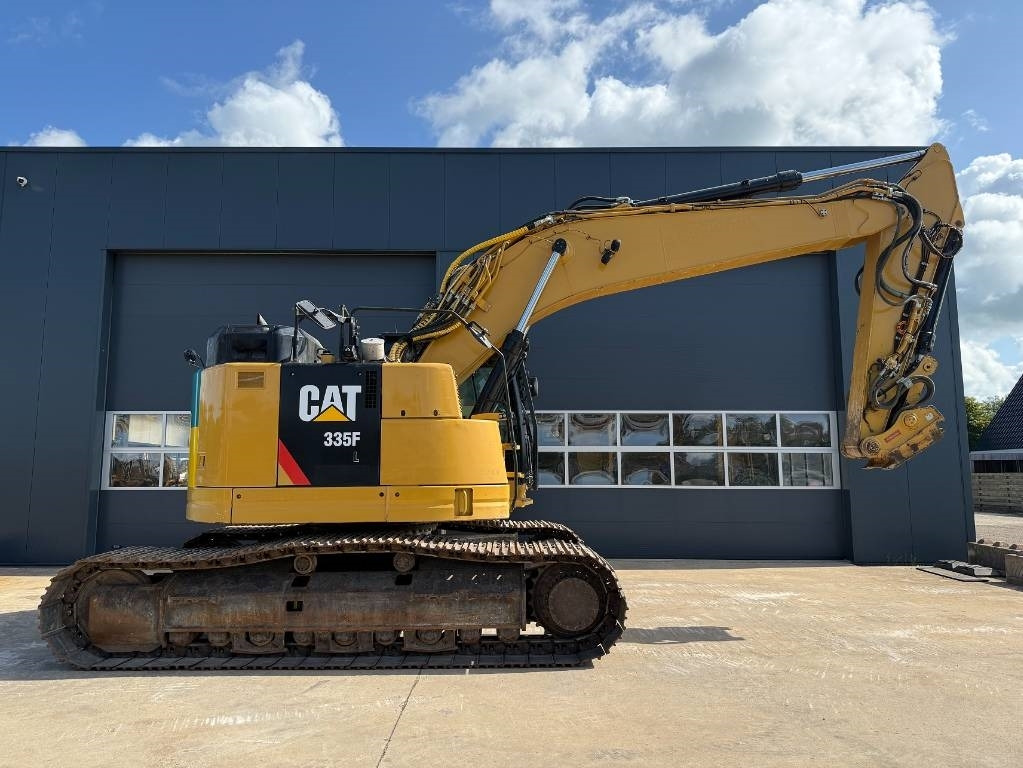 CAT 335 F L CR - Lintekskavaator: pilt 2 CAT 335 F L CR - Lintekskavaator: pilt 2