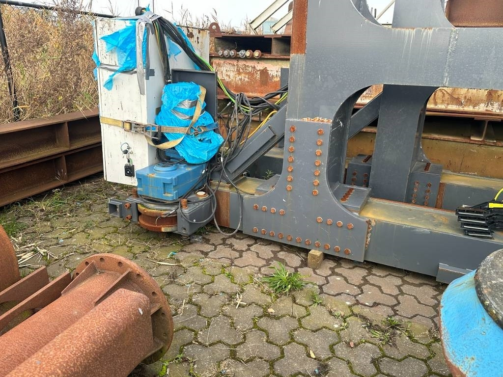 Jäätme-/ Tööstuslik käitleja Fuchs SHL 850D ELECTRO: pilt 23