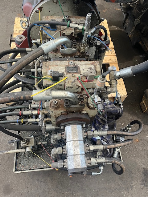 DEUTZ BF6L513 RC - Mootor - Ehitusmasinad: pilt 4 DEUTZ BF6L513 RC - Mootor - Ehitusmasinad: pilt 4