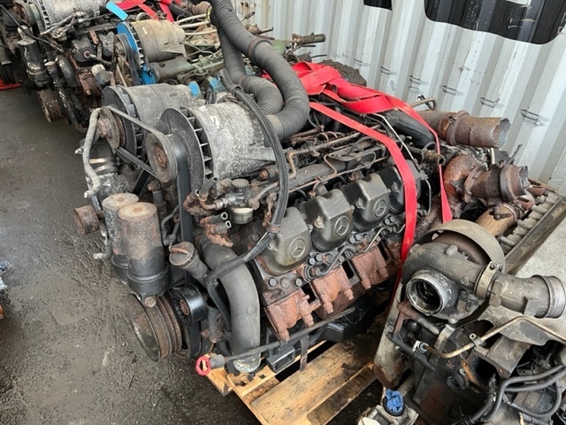 MERCEDES-BENZ OM 442 LA EURO 2/EDC - Mootor - Veoauto: pilt 1 MERCEDES-BENZ OM 442 LA EURO 2/EDC - Mootor - Veoauto: pilt 1