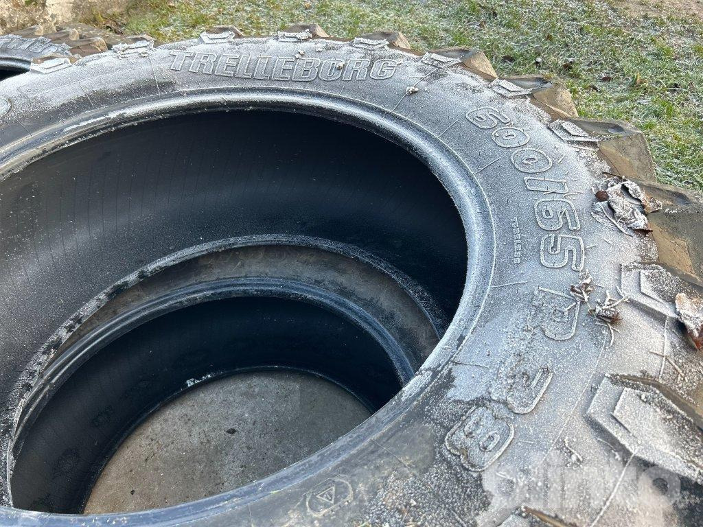 2 st Trelleborg 600/65-R38 - Rehv - Põllutööseade: pilt 2 2 st Trelleborg 600/65-R38 - Rehv - Põllutööseade: pilt 2