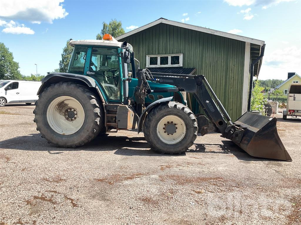 FENDT 714 VARIO - Traktor: pilt 2 FENDT 714 VARIO - Traktor: pilt 2