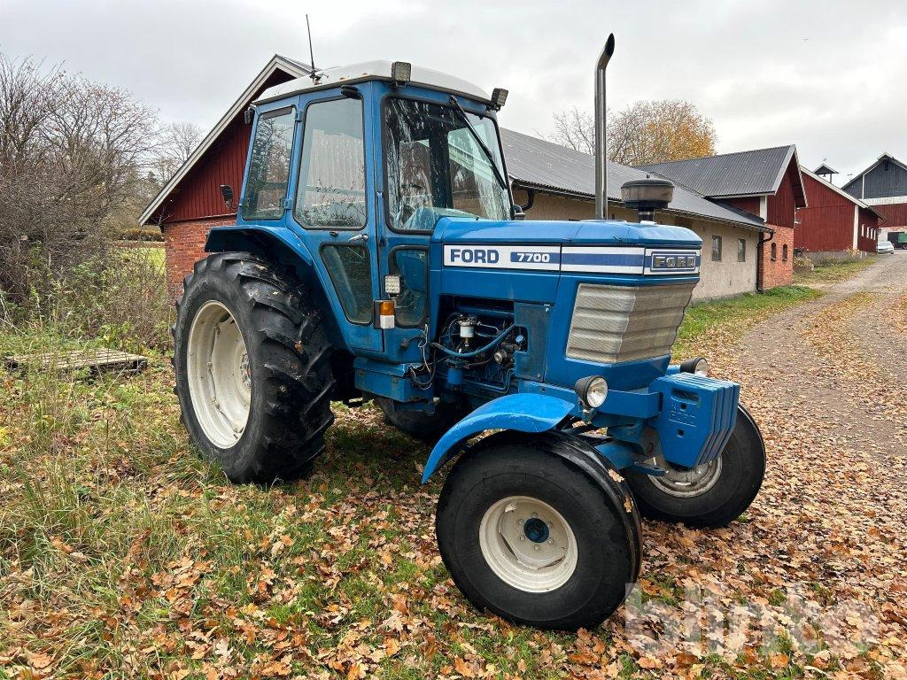 FORD 7700 - Traktor: pilt 3 FORD 7700 - Traktor: pilt 3