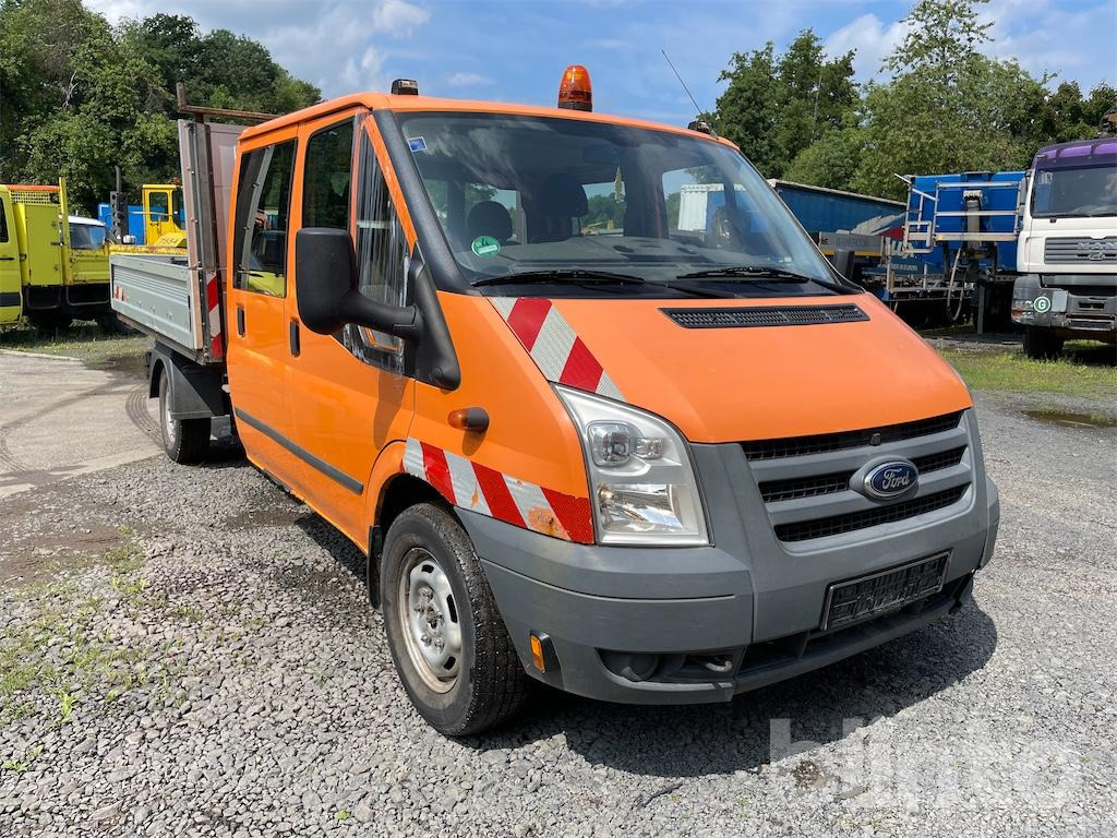 Ford Transit Torneo - Tarbesõiduk kallur, Meeskonnaauto: pilt 2 Ford Transit Torneo - Tarbesõiduk kallur, Meeskonnaauto: pilt 2
