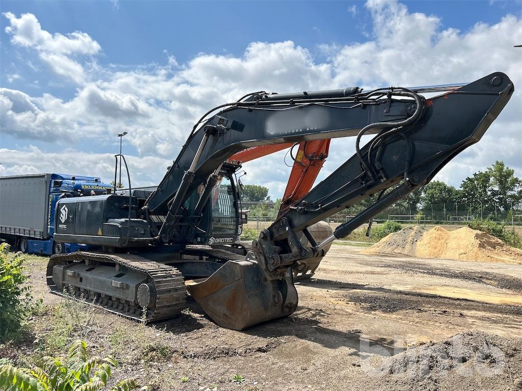 HITACHI ZX280LCN-3 - Lintekskavaator: pilt 2 HITACHI ZX280LCN-3 - Lintekskavaator: pilt 2