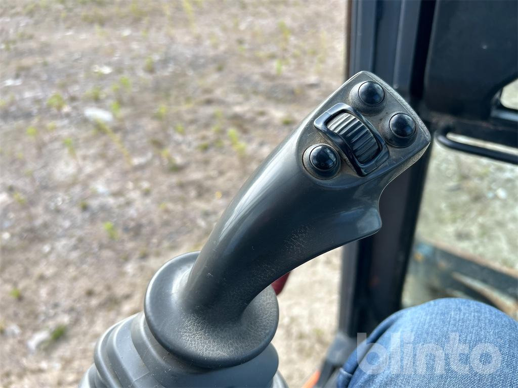 Lintekskavaator Hitachi: pilt 39 Lintekskavaator Hitachi: pilt 39