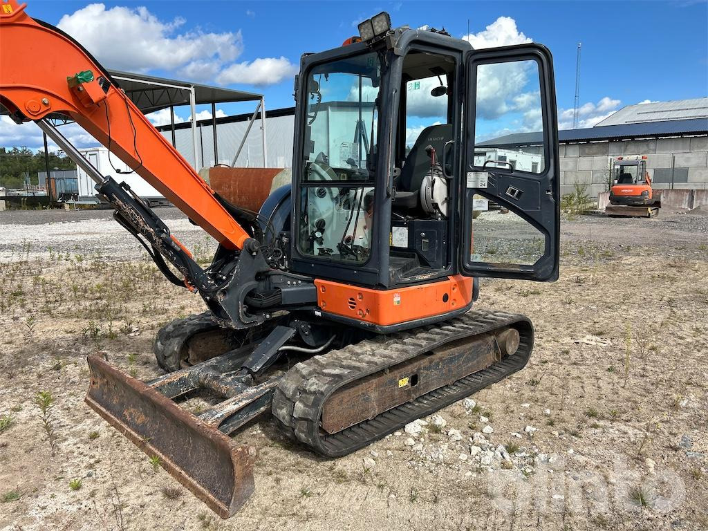 Lintekskavaator Hitachi: pilt 10 Lintekskavaator Hitachi: pilt 10