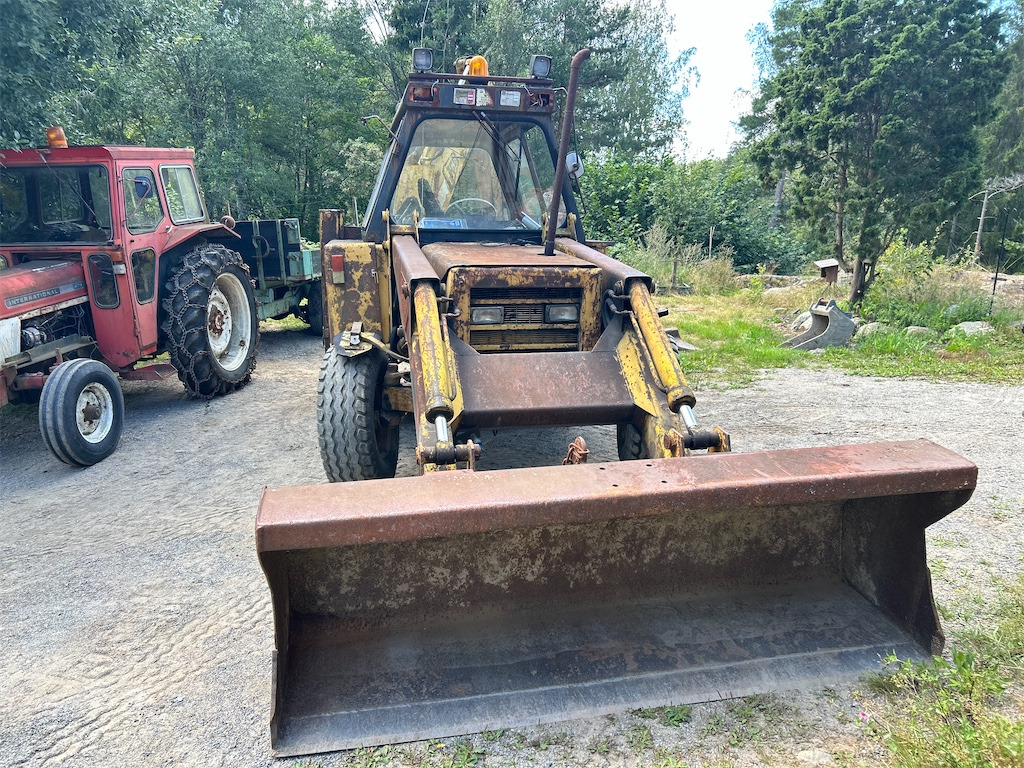 JCB 3C/3D med redskap - Ekskavaator-laadur: pilt 2 JCB 3C/3D med redskap - Ekskavaator-laadur: pilt 2